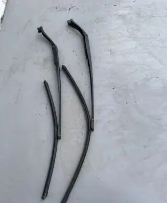 Citroen C5 Front wiper blade arm 9682797980 9632797780