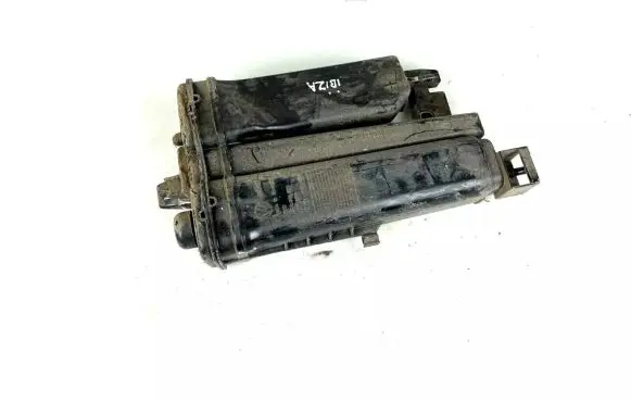 Active carbon filter fuel vapour canister