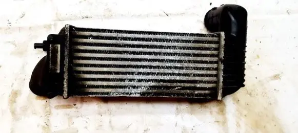 Opel Zafira B Intercooler radiator
