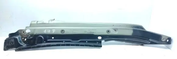 Audi Q7 4L Fender mounting bracket 4L0805176A
