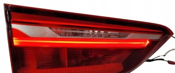 BMW X1 F48 F49 Tailgate rear/tail lights