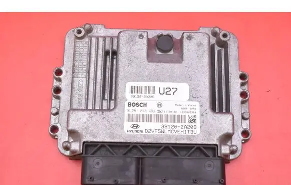 Hyundai i40 Engine control unit/module ECU 391202A209