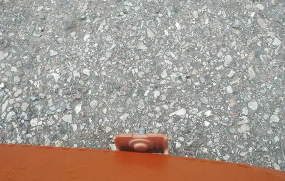 Renault Twingo II Tailgate/trunk/boot hinge