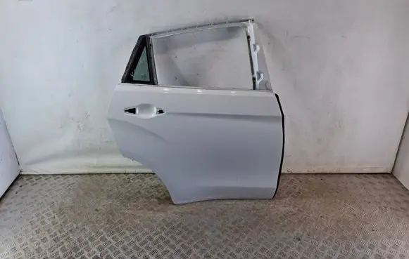BMW X6 F16 Rear door 41517386744 9300601AAP