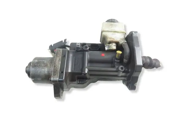 Scion tC AT10 Clutch master cylinder 2037304 9327645005