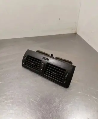 BMW X3 E83 Dash center air vent grill 3400074