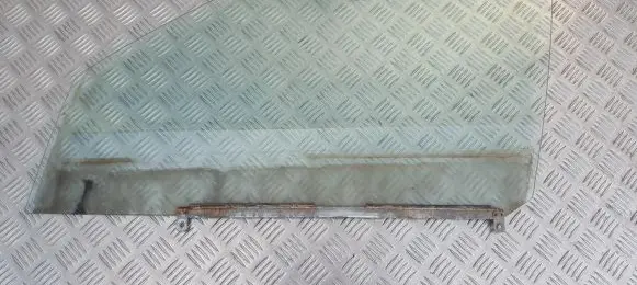 Suzuki Baleno EG Front door window glass four-door