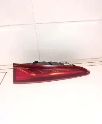 Hyundai Kona I Tailgate rear/tail lights 92404J91 92404J911