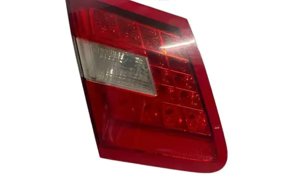Mercedes-Benz E W212 Tailgate rear/tail lights A046317