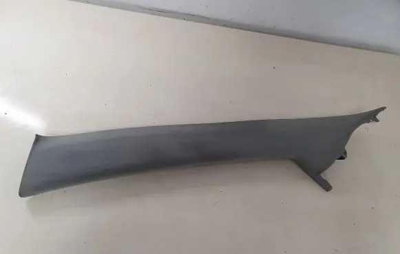 Toyota Avensis T270 (A) pillar trim 6221205040 6221205050