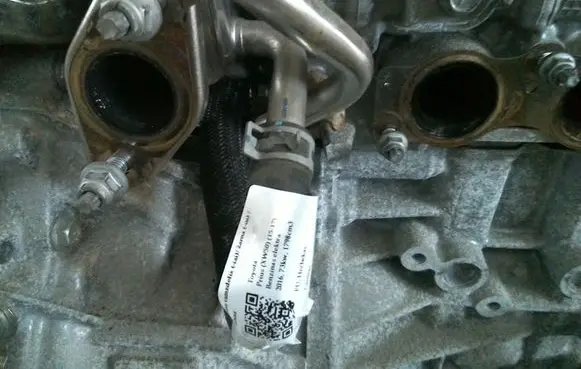 Toyota Prius (XW50) Coolant pipe/hose 1629637010