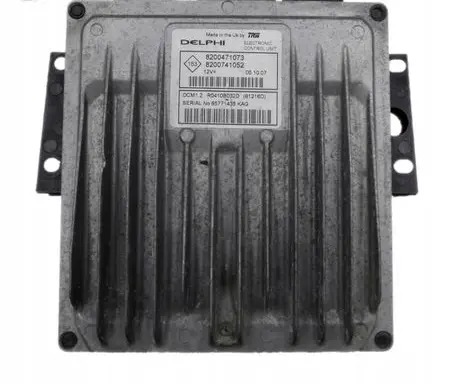 Renault Twingo II Engine control unit/module 82007410502