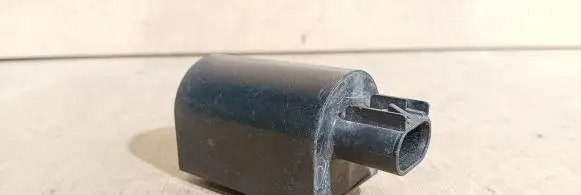Coolant fan relay