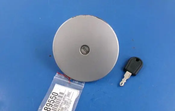 Peugeot 206 CC Fuel tank cap