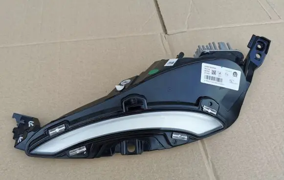 Fiat 500E Headlight/headlamp 00521403930