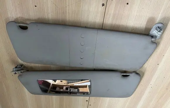 Opel Vivaro Sun visor