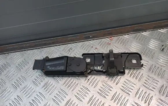 Tailgate/trunk/boot lift motor
