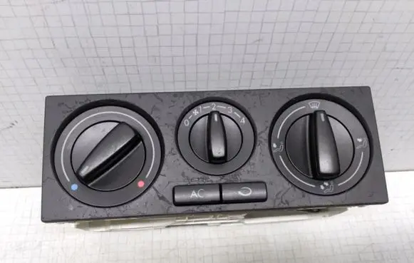 Volkswagen Golf IV Climate control unit 1J0820045F 90151121