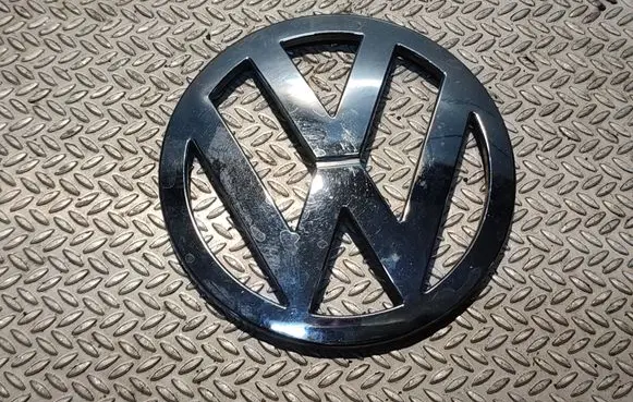 Volkswagen Transporter - Caravelle T4 Manufacturer badge logo/emblem 2E1853601