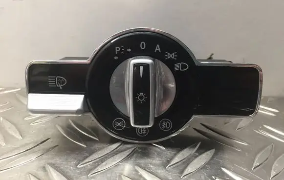 Mercedes-Benz S W221 Light switch A2215451104 2215451104