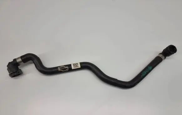 BMW 4 F36 Gran coupe Engine coolant pipe/hose 8623572