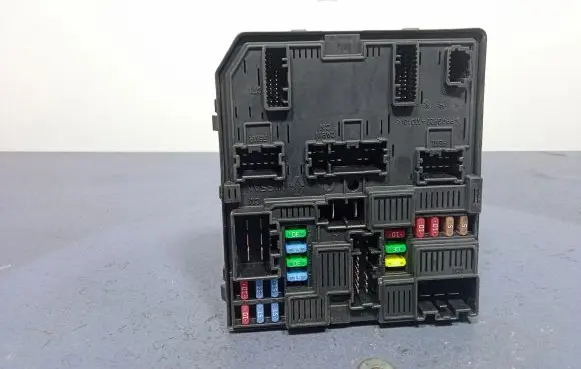Renault Talisman Fuse box set 284B66727R