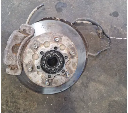 Hyundai Galloper Front wheel hub