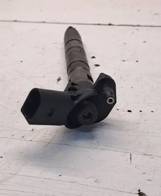Audi A6 S6 C6 4F Fuel injector 059130277AC 059130277AJ