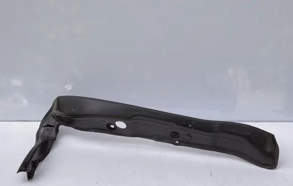 Audi A7 S7 4G Fender end trim 4G8821111A