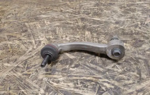 Jaguar XE Front anti-roll bar/stabilizer link 