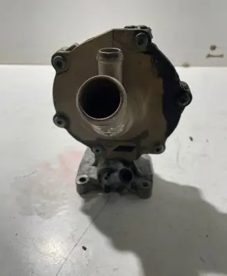 Ford Mondeo Mk III Water pump XS7Q8A578