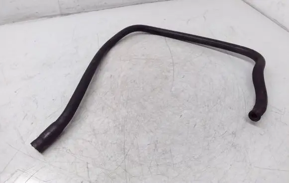 Mercedes-Benz Vito Viano W639 Engine coolant pipe/hose