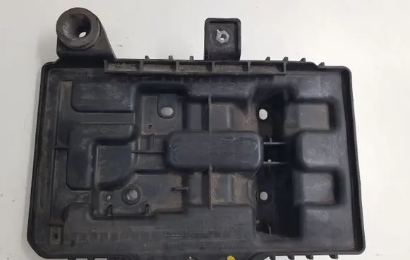 KIA Sportage Battery tray 37150D3100