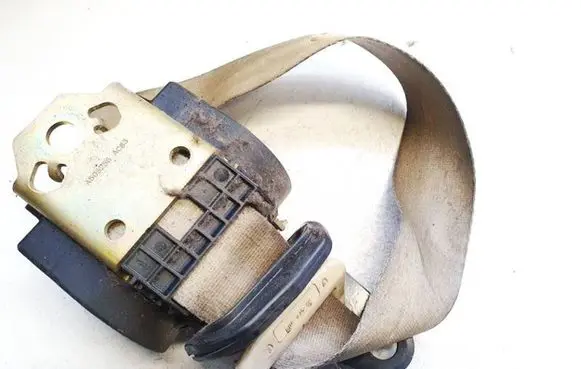 Peugeot 406 Front seatbelt a506255