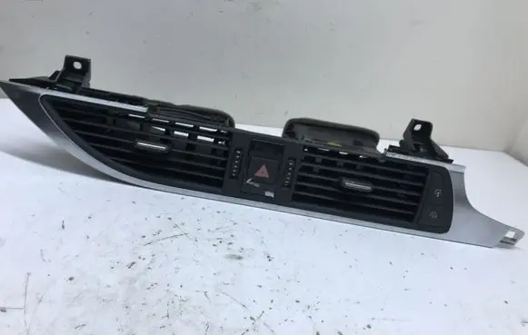 Audi A6 S6 C6 4F Dash center air vent grill 9026300