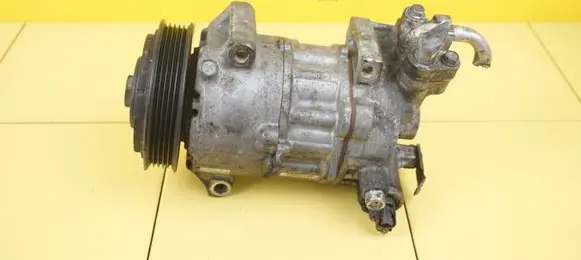 Toyota Avensis T270 Air conditioning (A/C) compressor (pump) 4472500851 N47C16A