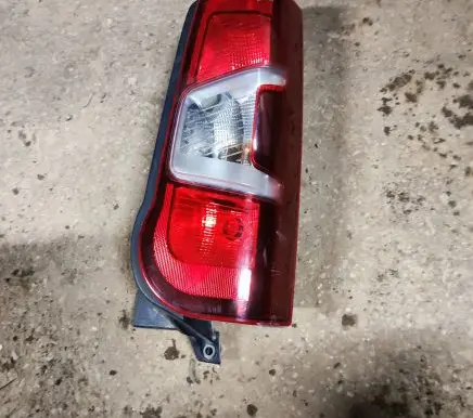 Citroen Berlingo Rear/tail lights 9820554880