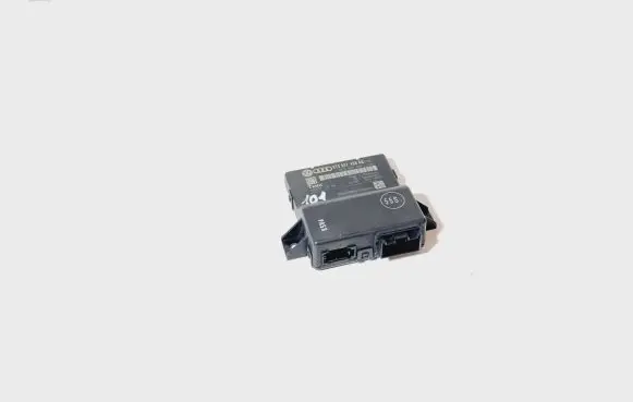 Audi A5 8T 8F Gateway control module 8T0907468AA 8T0907468