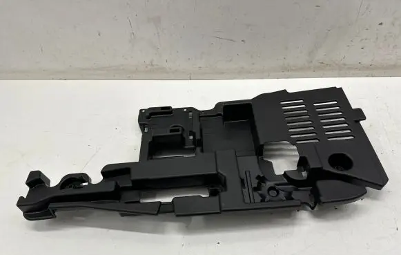 Mercedes-Benz CLA C118 X118 Other trunk/boot trim element A1778902100