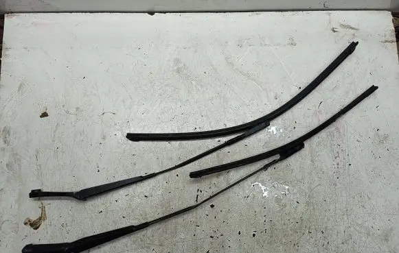 Audi A7 S7 4G Windshield/front glass wiper blade Ai23016587