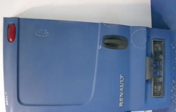 Rear door