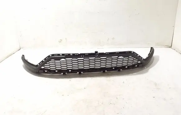 Dacia Sandero III Front bumper lower grill 620267459R