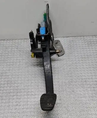 Clutch pedal
