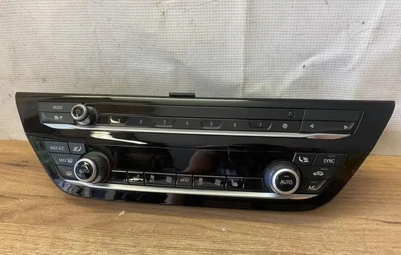 BMW 5 G30 G31 G38 Climate control unit 7947868