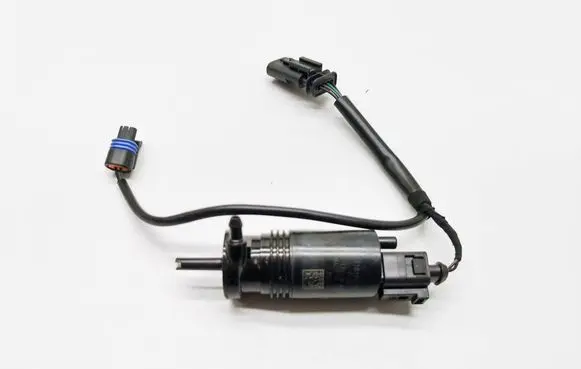 Tesla Model 3 Windscreen/windshield washer pump 1110164-00-B