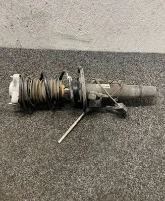 BMW 4 G22 G23 G24 G26 Front shock absorber with coil spring 6886240