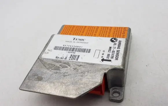 BMW 5 E39 Airbag control unit/module 8374799 65778374799