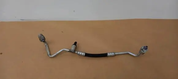 BMW i3 Air conditioning (A/C) pipe/hose 9291157