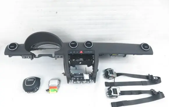 Audi A3 S3 8P Dashboard 