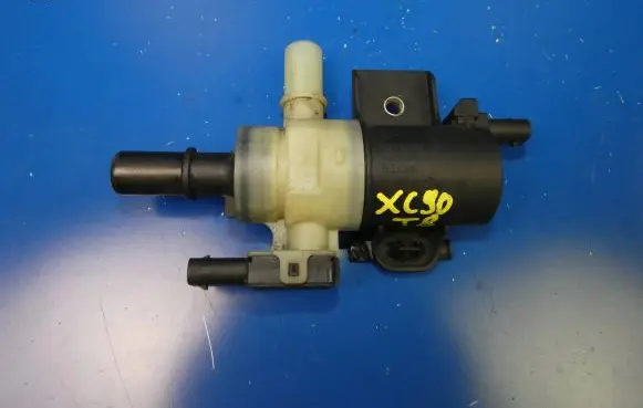 Volvo XC90 Valve 32242463 8889069195 BZ02A
